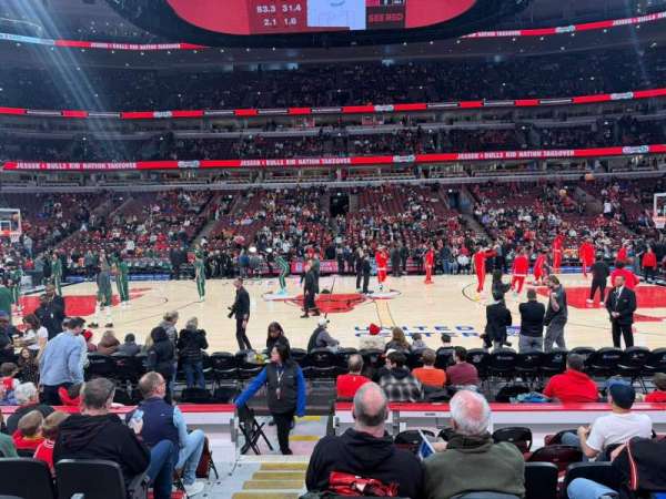 United Center, bloc: 111, rangée: 7, place: 20
