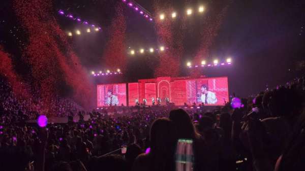 State Farm Arena, bloc: 109, rangée: EE, place: 14