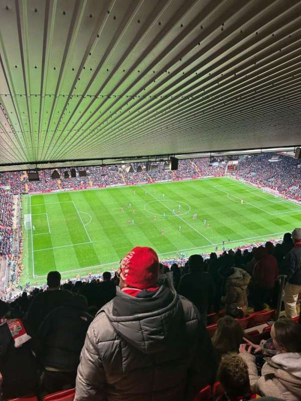 Anfield, bloc: U2, rangée: 91, place: 45