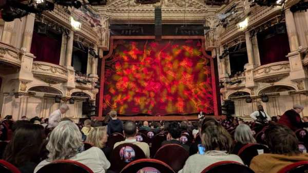 Théâtre Mogador, bloc: ORCHESTRE, rangée: O, place: 4