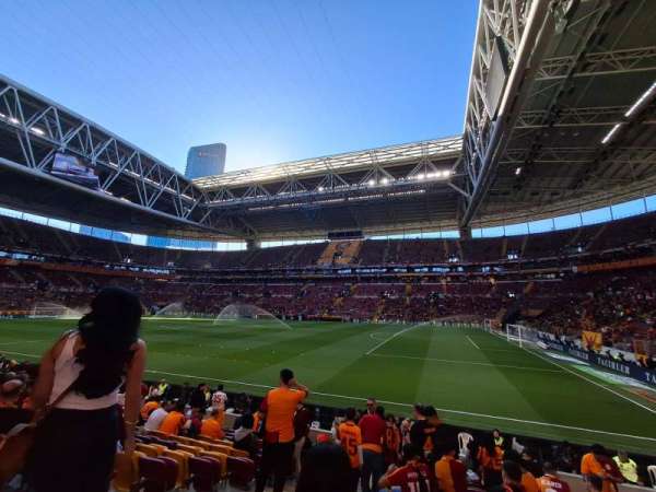 Rams Park, bloc: 111, rangée: 13, place: 58