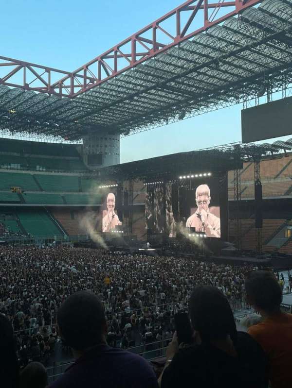 San Siro, bloc: 1 Anello Blu 112, rangée: 1, place: 26