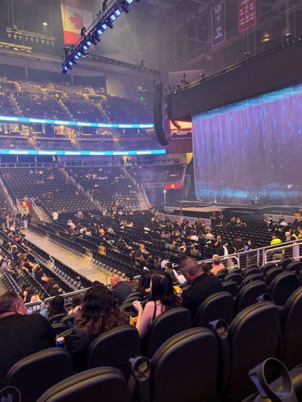 State Farm Arena, bloc: 109, rangée: LL, place: 12