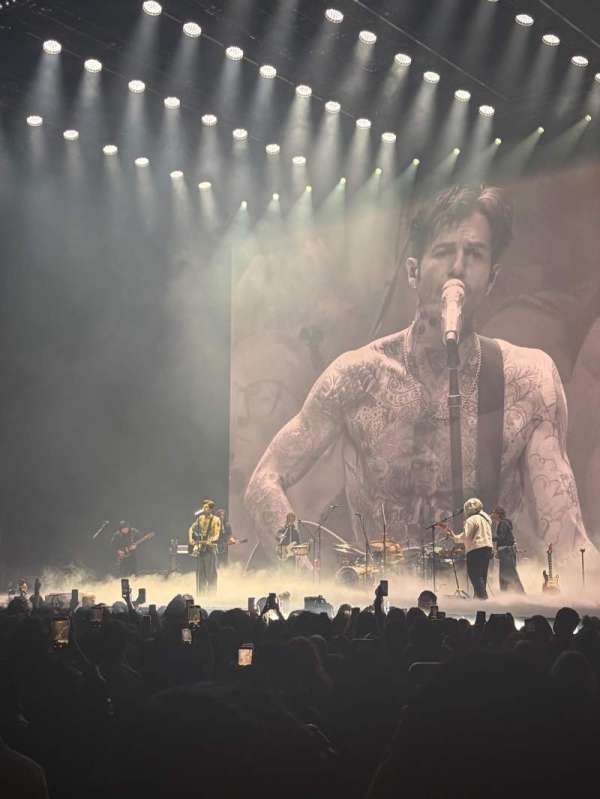 Scotiabank Arena, bloc: 118, rangée: 2, place: 23