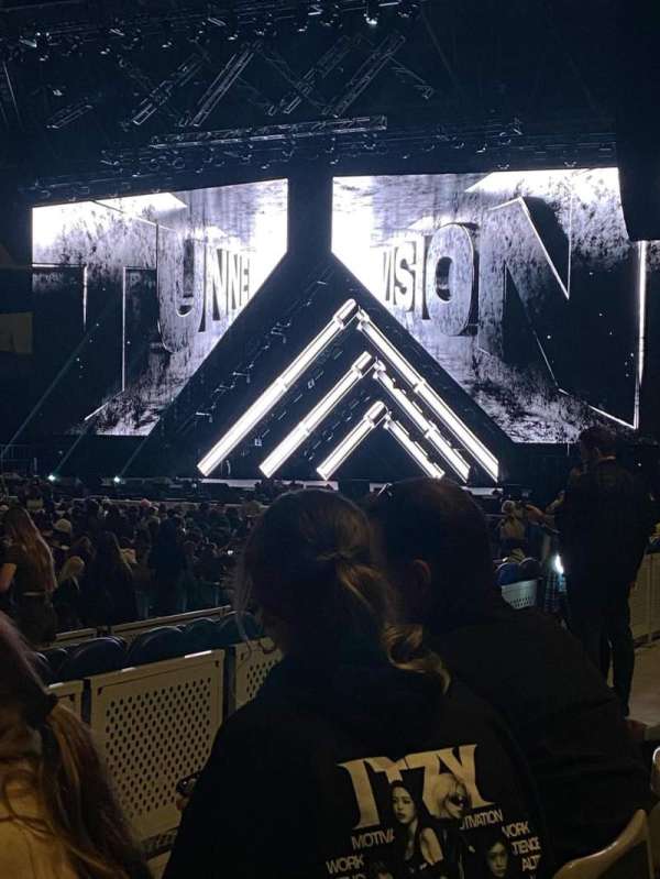 John Cain Arena, bloc: 10, rangée: G, place: 383