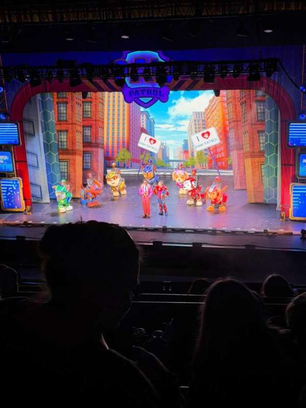 Stifel Theatre, bloc: Mezzanine RC, rangée: D, place: 4