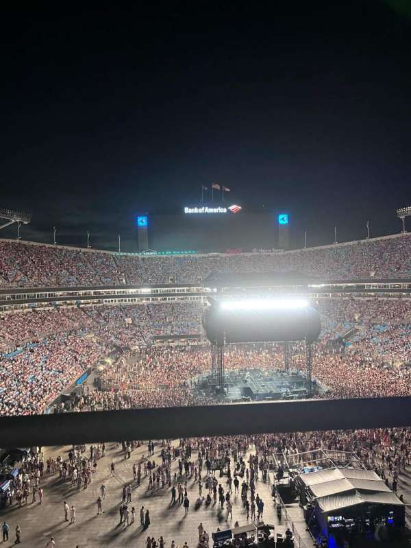 Bank of America Stadium, bloc: 530, place: 2
