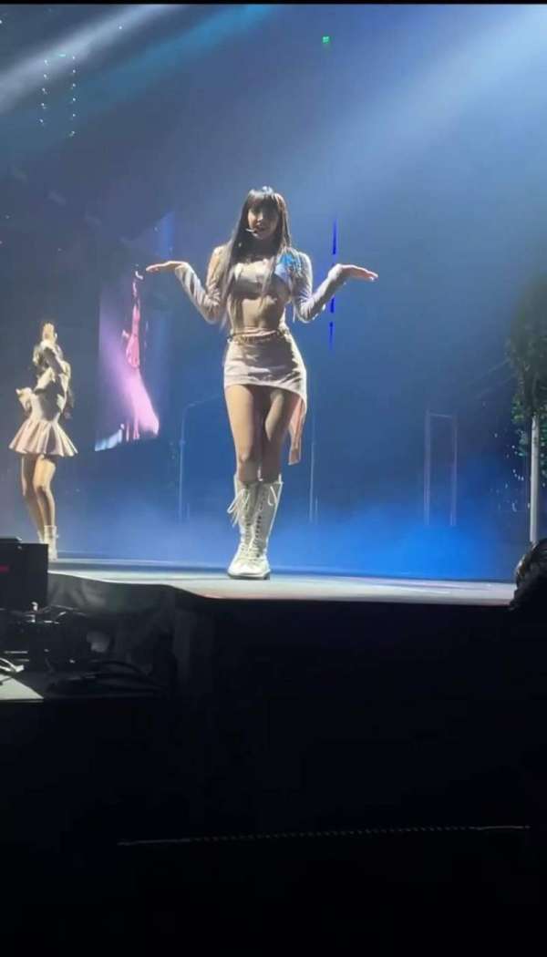 State Farm Arena, bloc: 106, rangée: A, place: 4