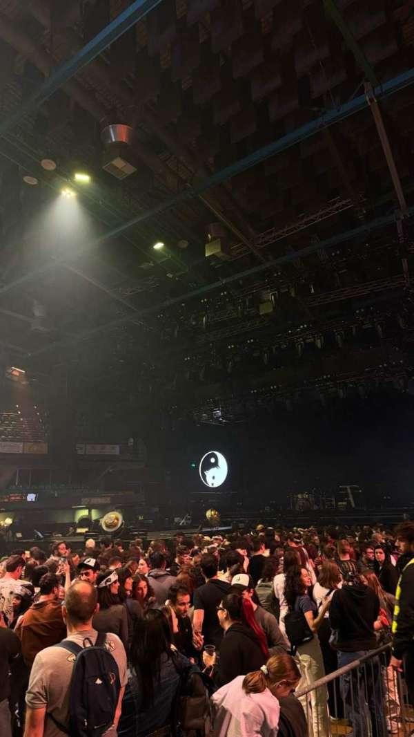 Nelson Mandela Forum, bloc: Tribuna Est, rangée: C, place: 86