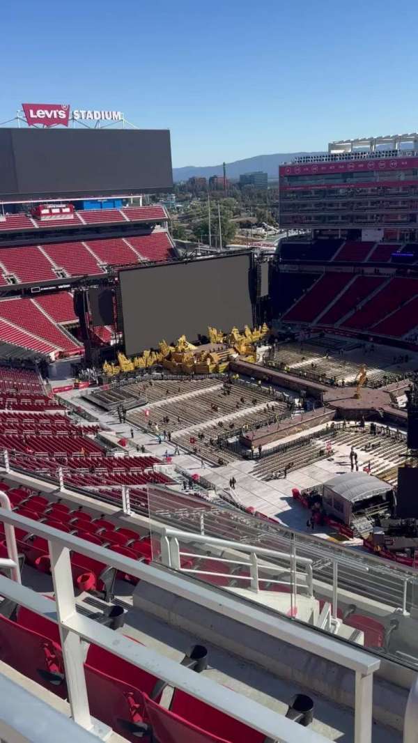 Levi's Stadium, bloc: 405, rangée: 8, place: 7
