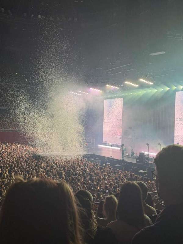 Qudos Bank Arena, bloc: 11, rangée: E, place: 227