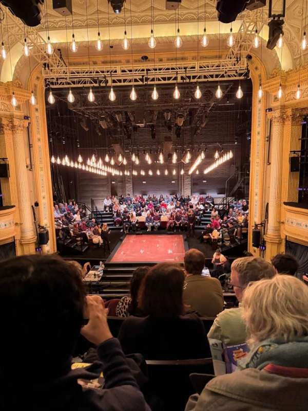 Hudson Theatre, bloc: Dress Circle C, rangée: D, place: 111
