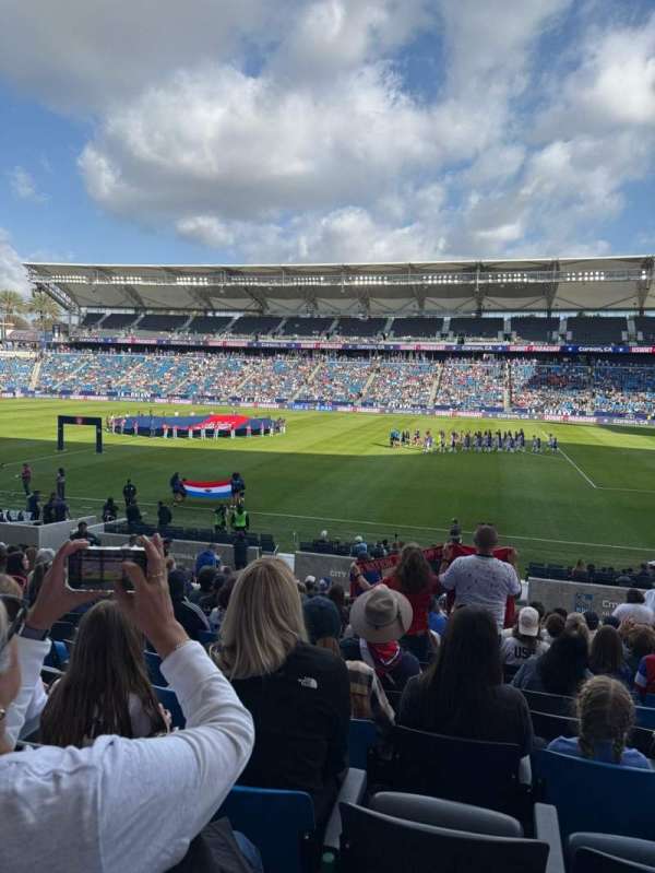 Dignity Health Sports Park, bloc: 109, rangée: R, place: 5