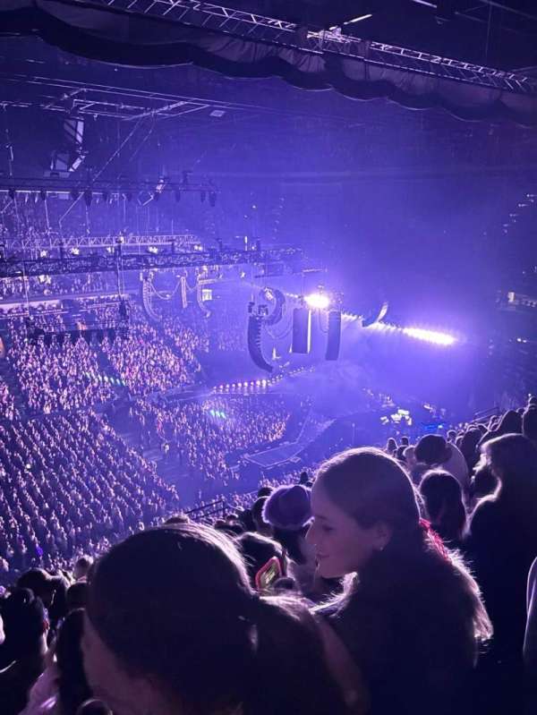 Smoothie King Center, bloc: 301, rangée: 14