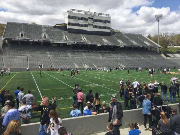 Michie Stadium, bloc: 31, rangée: F, place: 4