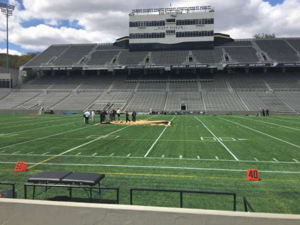 Michie Stadium, bloc: 28, rangée: C, place: 17