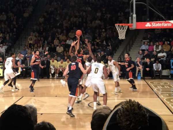 McCamish Pavilion, bloc: 108, rangée: 6, place: 4