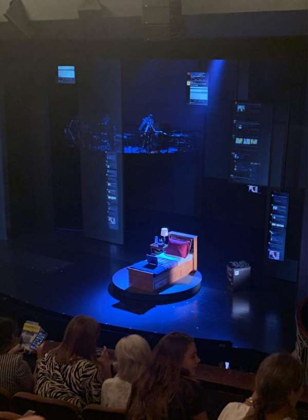Music Box Theatre, bloc: Mezzanine R, rangée: E, place: 26