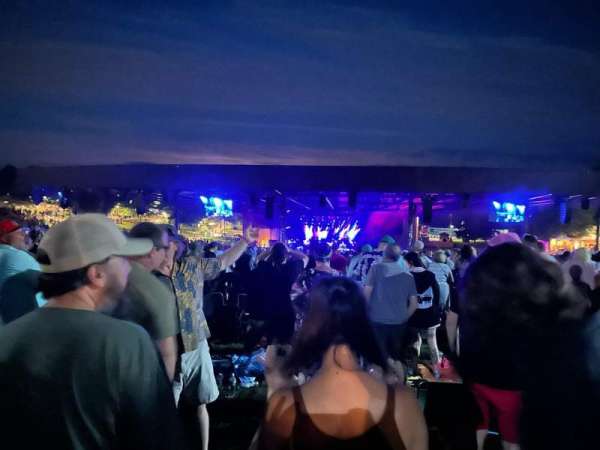 Bethel Woods Center for the Arts, bloc: Lawn