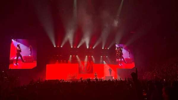 Target Center, bloc: Floor
