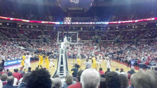 Value City Arena, bloc: 131, rangée: c, place: 10