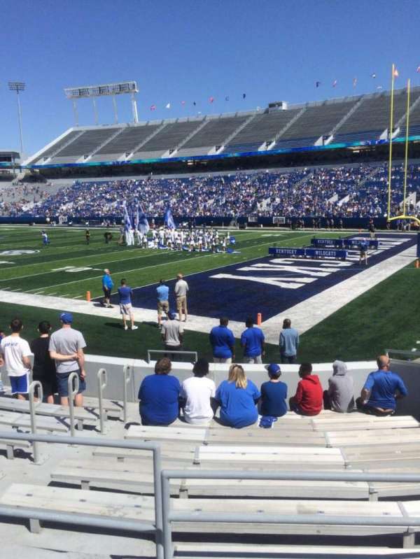 Kroger Field, bloc: 31, rangée: 11, place: 1