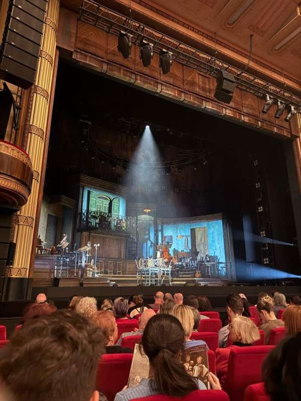 Her Majesty's Theatre, Melbourne, bloc: Stalls, rangée: H, place: 31