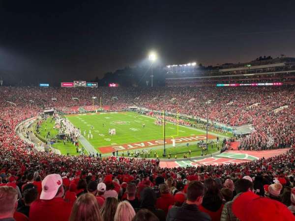 Rose Bowl, bloc: 10-H, rangée: 72, place: 107