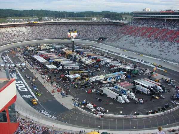 Bristol Motor Speedway, bloc: Wallace Tower S