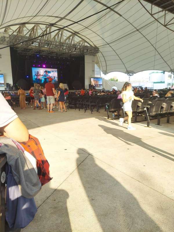 Leader Bank Pavilion, bloc: 6, rangée: P, place: 1