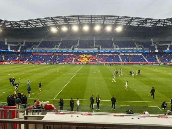 Sports Illustrated Stadium, bloc: 109, rangée: 13, place: 15