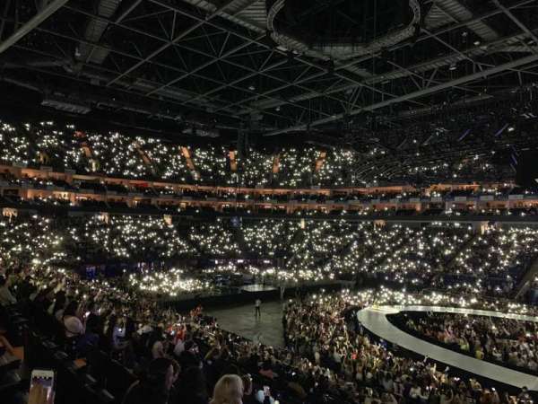 The O2, London, bloc: 113, rangée: Y, place: 394-395