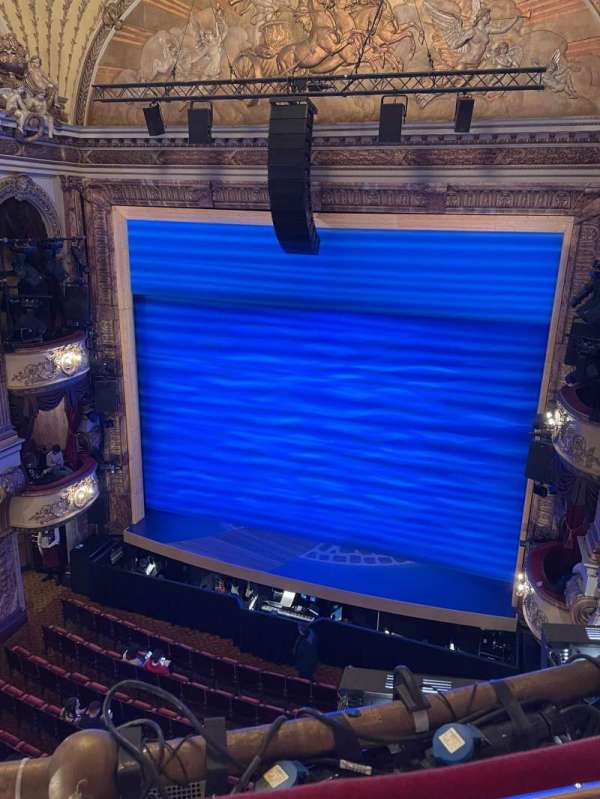 Novello Theatre, bloc: Grand Circle, rangée: A, place: 6
