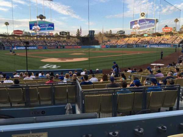 Dodger Stadium, bloc: 4FD, rangée: D, place: 1