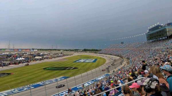 Chicagoland Speedway, bloc: 422, rangée: 28, place: 12