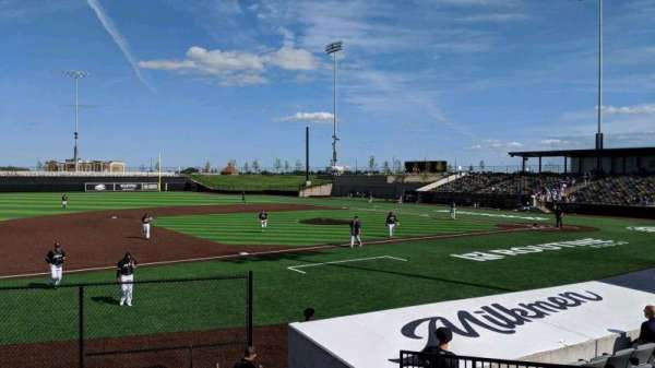 Franklin Field, Wisconsin, bloc: 101, rangée: J, place: 10