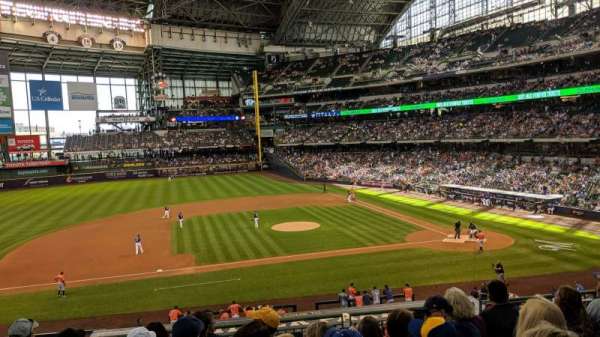 American Family Field, bloc: 224, rangée: 7, place: 15