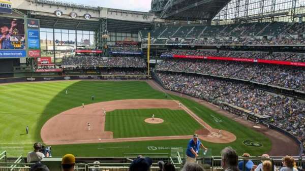 American Family Field, bloc: Suite 60