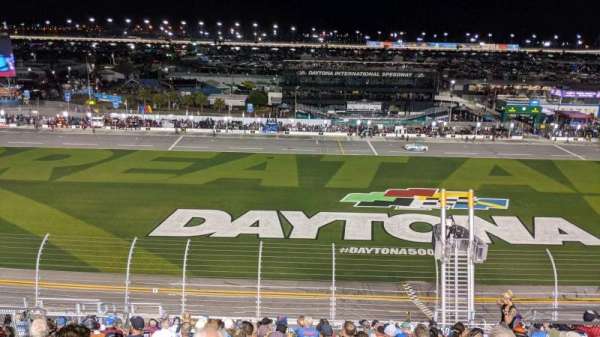 Daytona International Speedway, bloc: 350, rangée: 16, place: 9