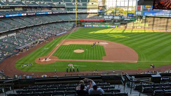 American Family Field, bloc: Suite 38, rangée: 1, place: 1