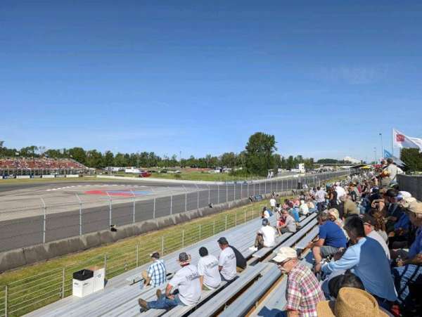 Portland International Raceway, bloc: C, rangée: 14, place: 18