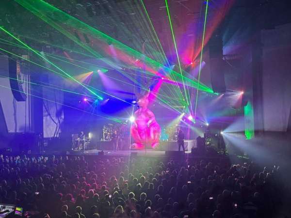 Plymouth Pavilions, bloc: Tier 1, rangée: JJ, place: 60