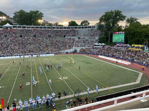 Percival Molson Memorial Stadium, bloc: S2, rangée: 3, place: 28