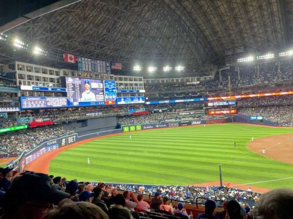 Rogers Centre, bloc: 235, rangée: 10, place: 16