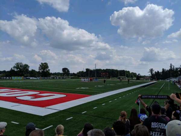 Cardinal Stadium, Ann Arbor, bloc: Visitors Supporter