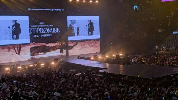 Accor Arena, bloc: Gradin P, rangée: 13, place: 19
