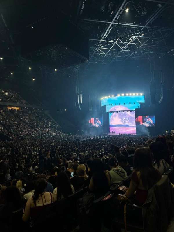 Accor Arena, bloc: Gradin D, rangée: 19, place: 24