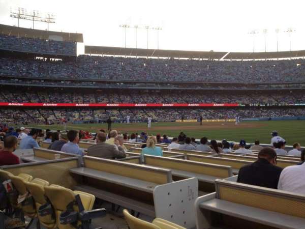 Dodger Stadium, bloc: 40FD, rangée: B, place: 4