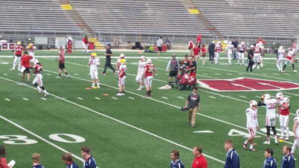 Camp Randall Stadium, bloc: v, rangée: 20, place: 14