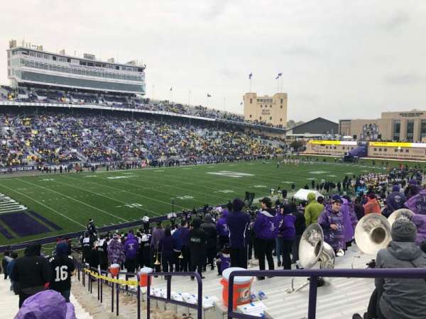Ryan Field, bloc: 113, rangée: 41, place: 4